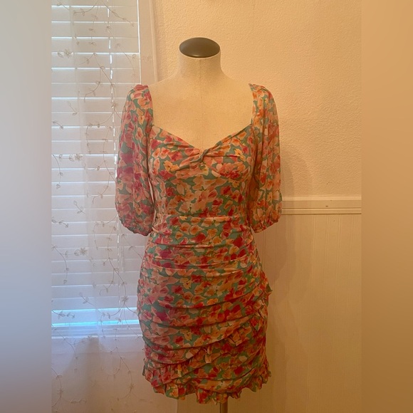 Hello Molly Fit Dress - Picture 1 of 8